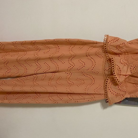 overalls - Picture 7 of 9